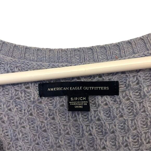 American Eagle Gray Open Knit V-Neck Pullover Sweater Women’s Size Small - Picture 3 of 4